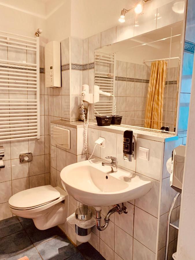 Hotel Gasthaus Zur Eule Köln Eksteriør bilde